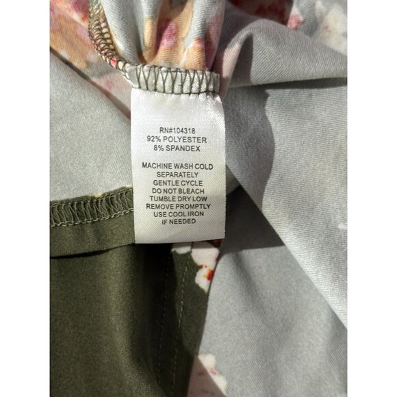 Derek Heart Floral Faux Wrap Dress Green Pink Short Sleeve 2X - Picture 8 of 11